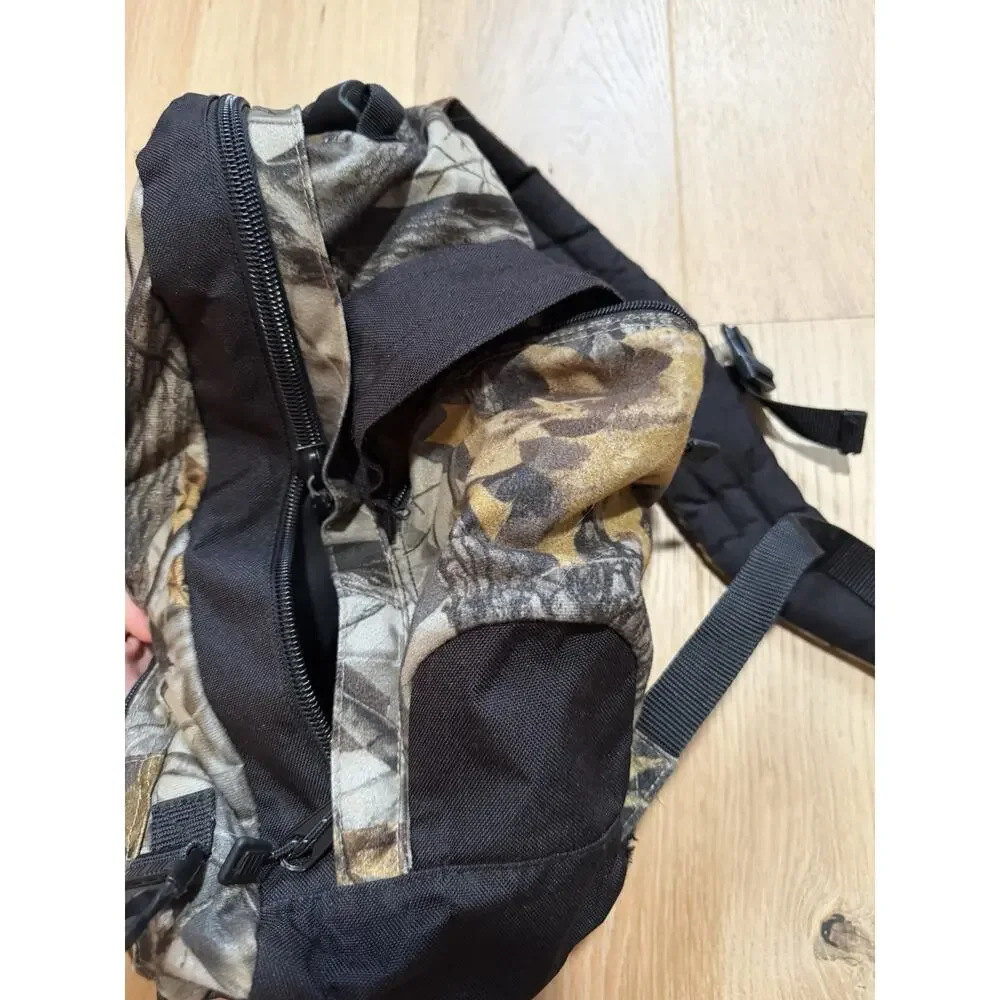Realtree Camo Hunting Backpack Multi Pocket Daypack Outdoor Tactical Gear Bag